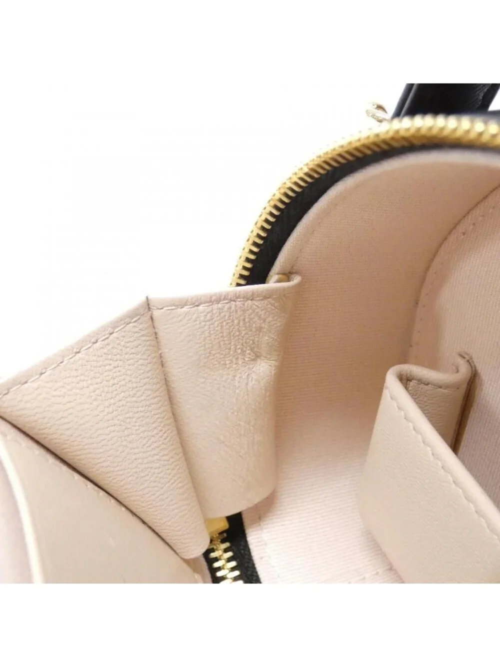 Chanel Shoulder Bag Black